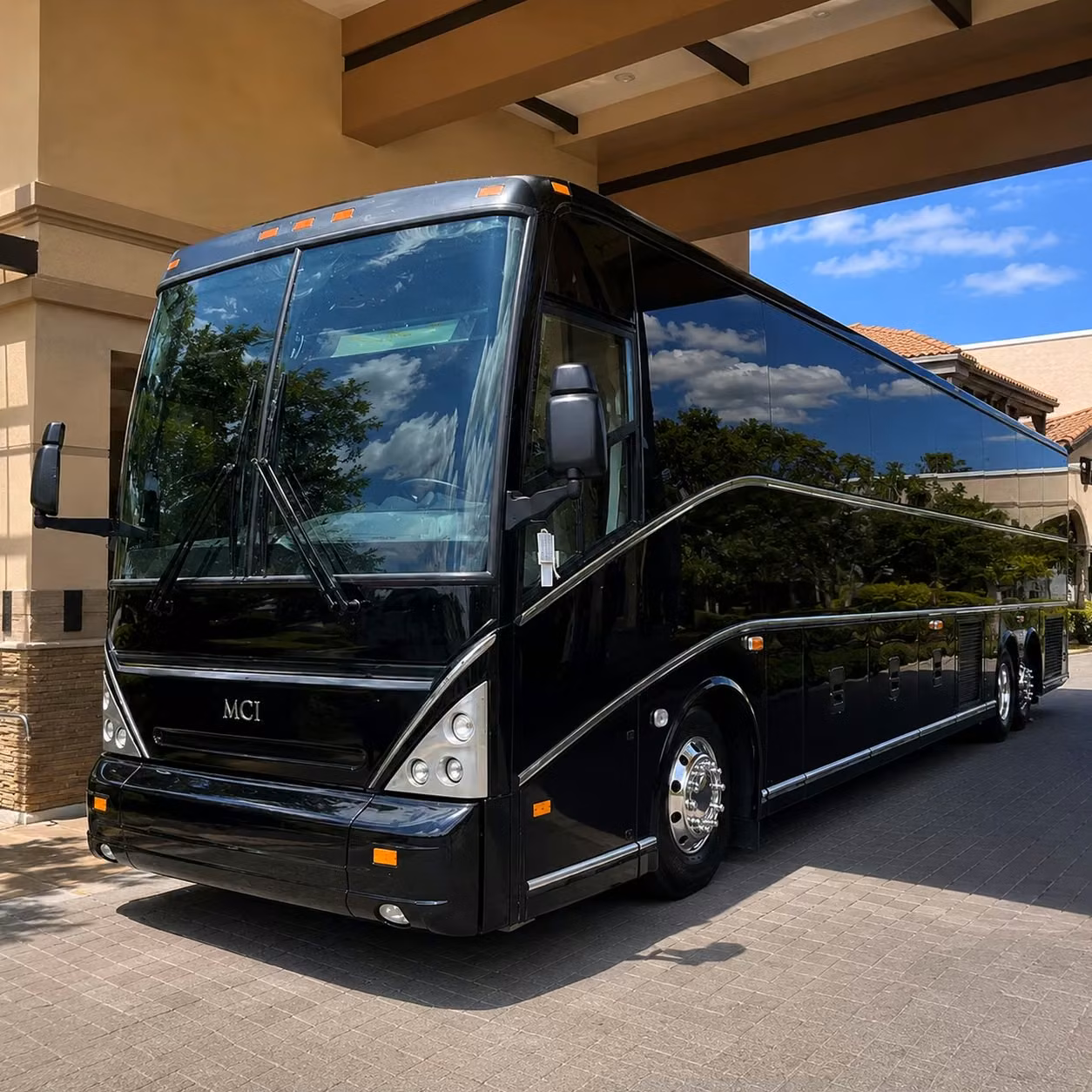 it doesn t matter how many people are in your group there s a bus in the network ready for your irving concert night